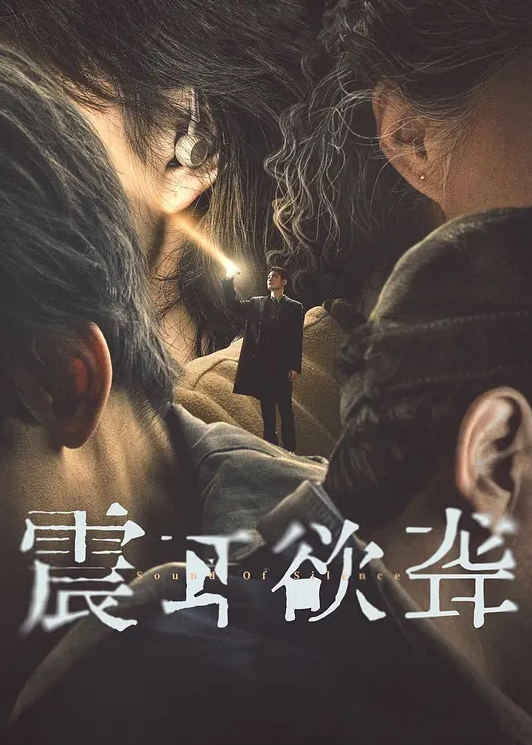 20205781414用户上传商场全景厕拍系列_看起来很社会的大姐抽烟姿势很霸气 - IndieLens